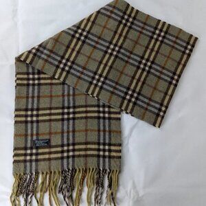 Burberry's Unisex Scarf 100% Wool – Classic Check – Used – Great Gift Idea